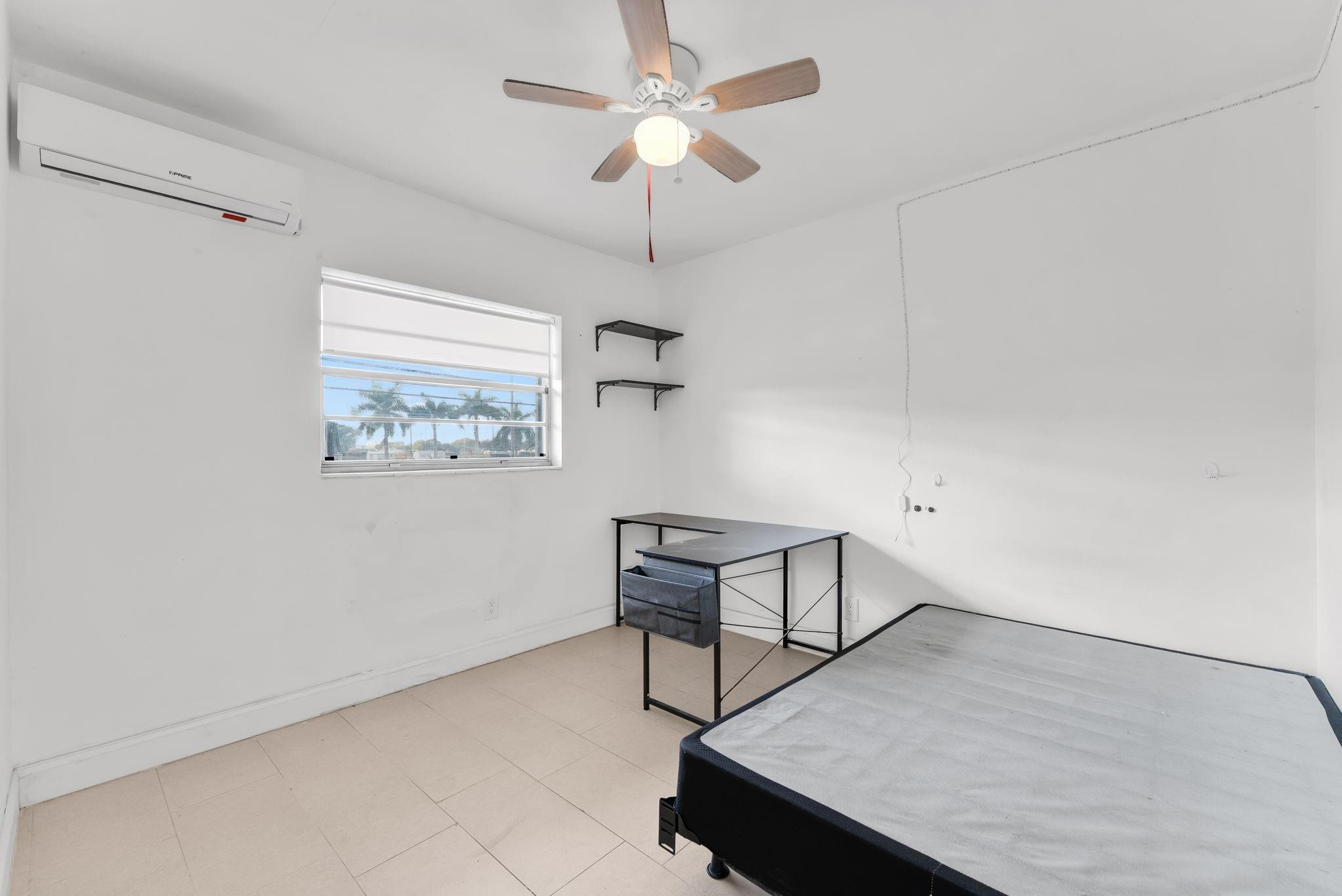 Pembroke House Condo - Residential