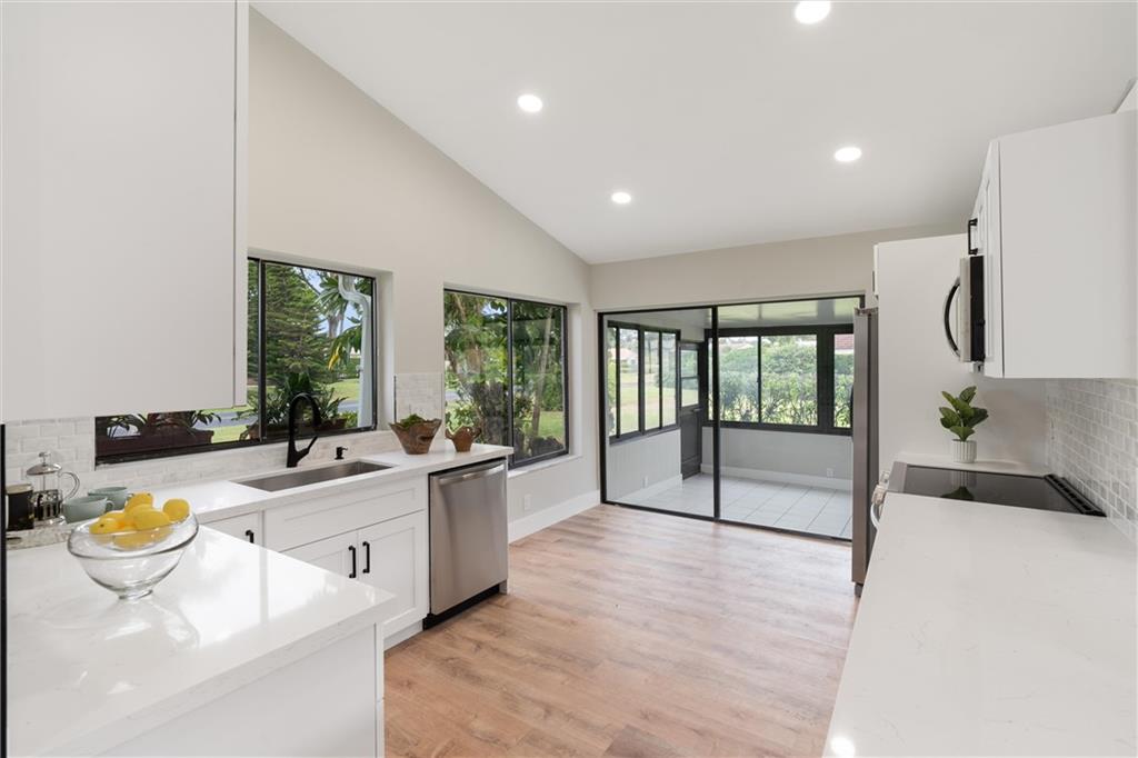 Villa MONTEREY Ind Spring - Residential