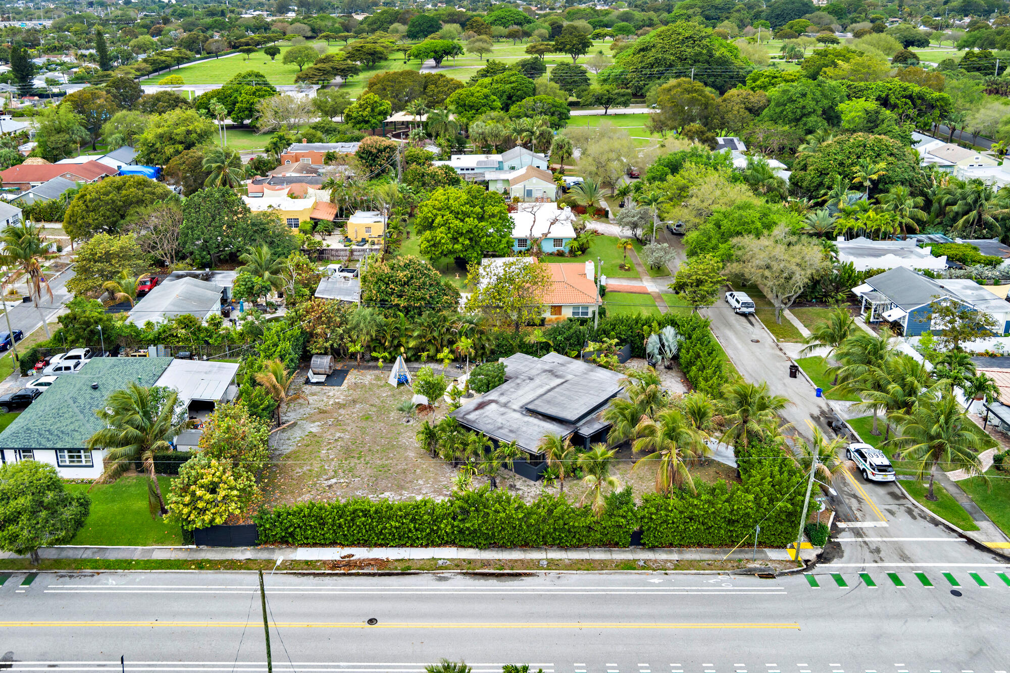 Dreher Park - Land