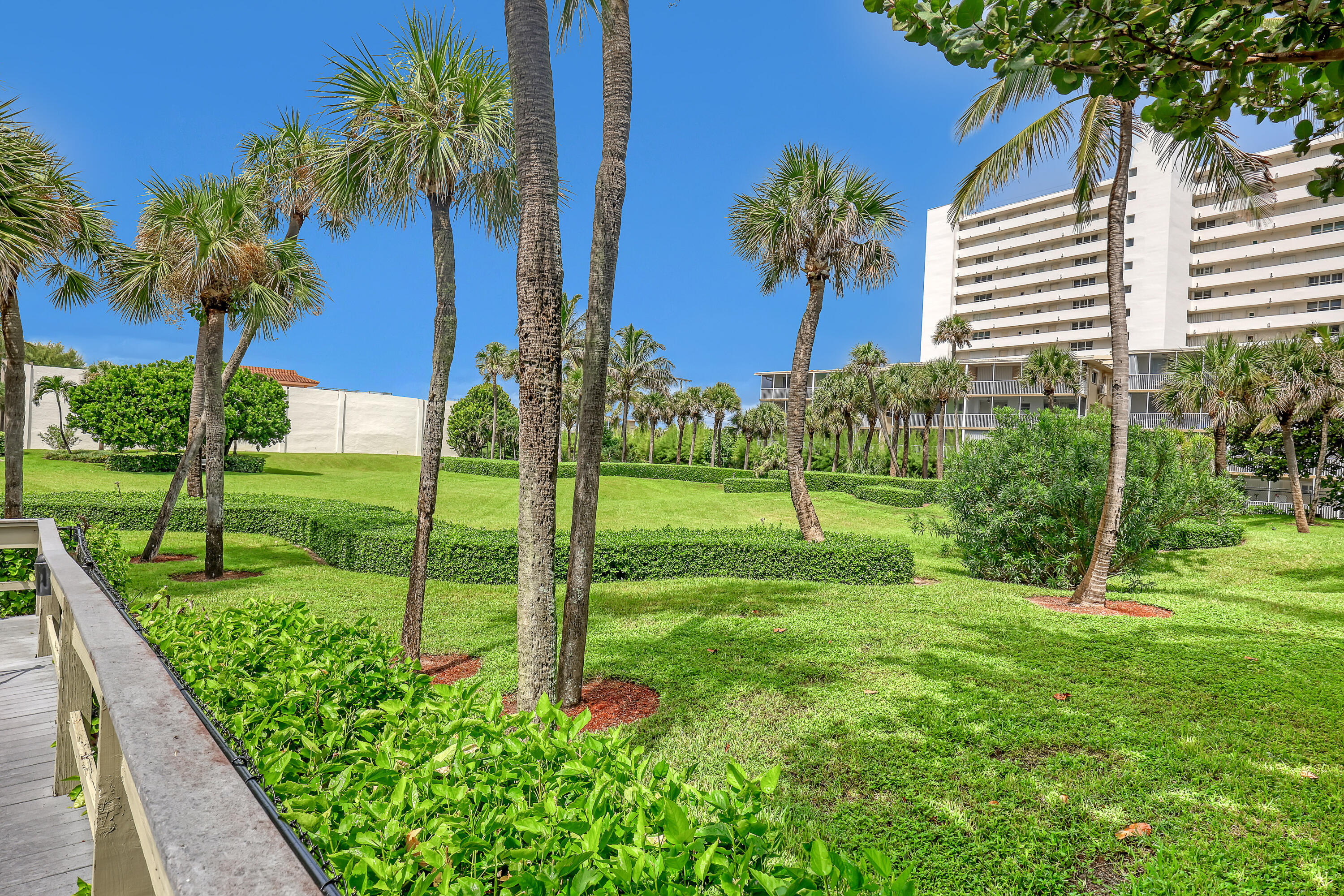 OCEANTREE CONDO - Residential Lease