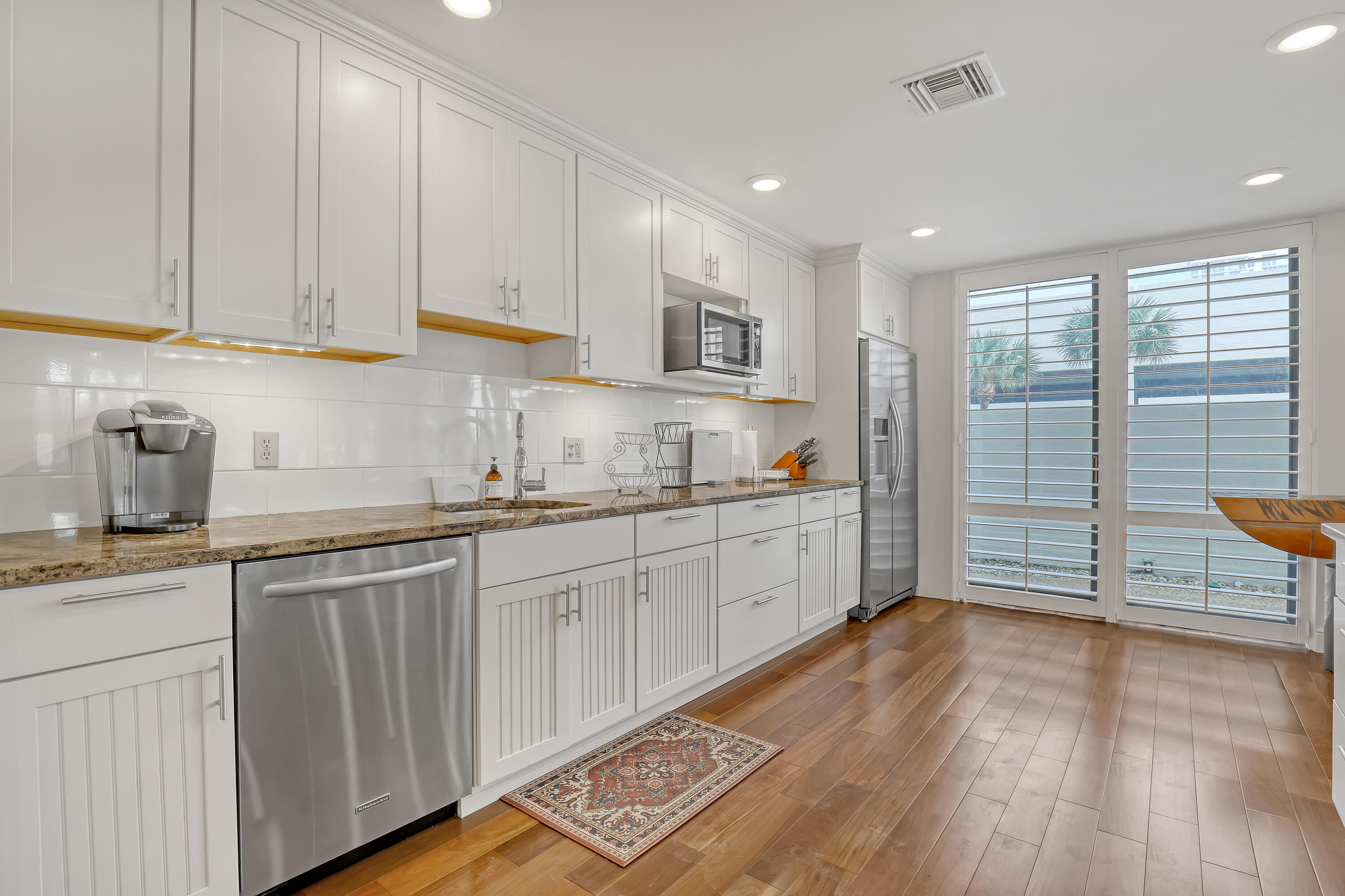 OCEANTREE CONDO - Residential Lease