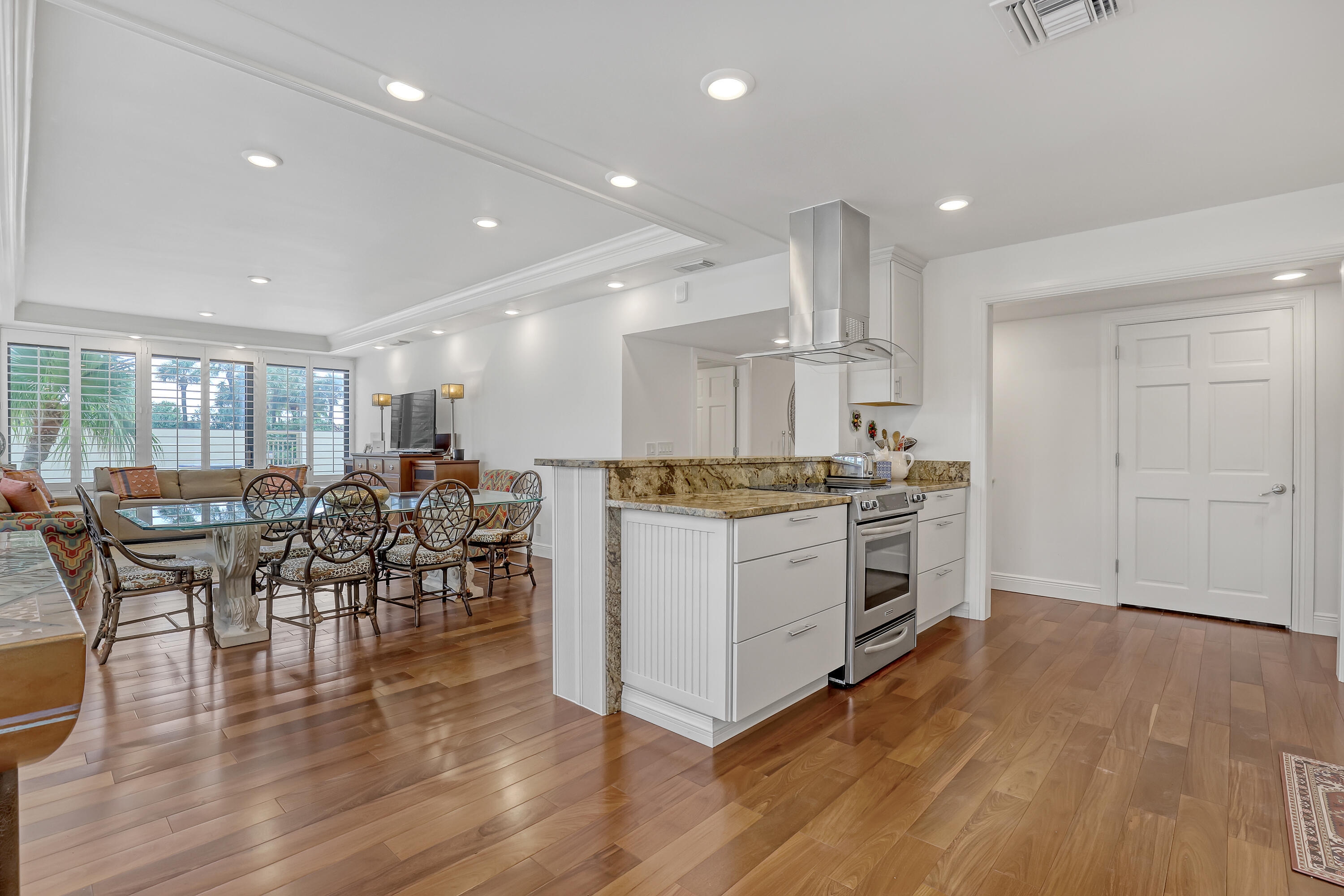 OCEANTREE CONDO - Residential Lease