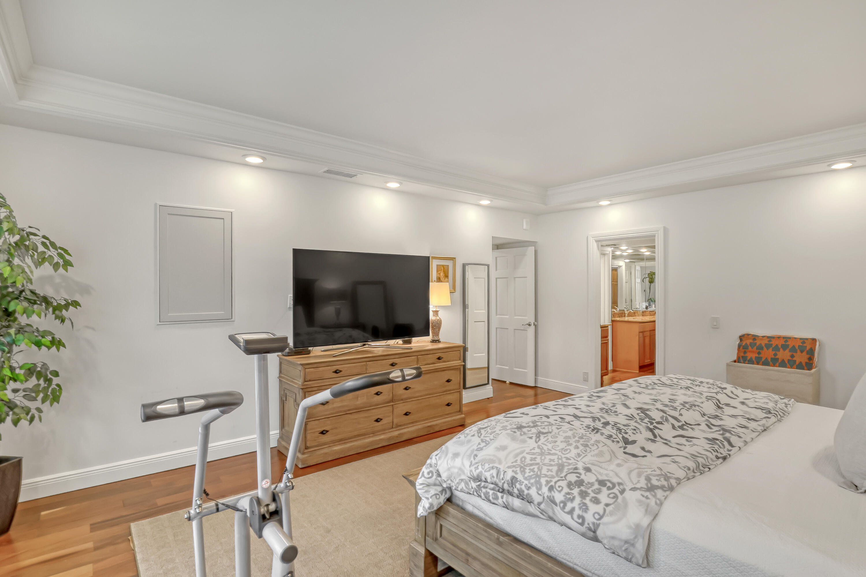 OCEANTREE CONDO - Residential Lease