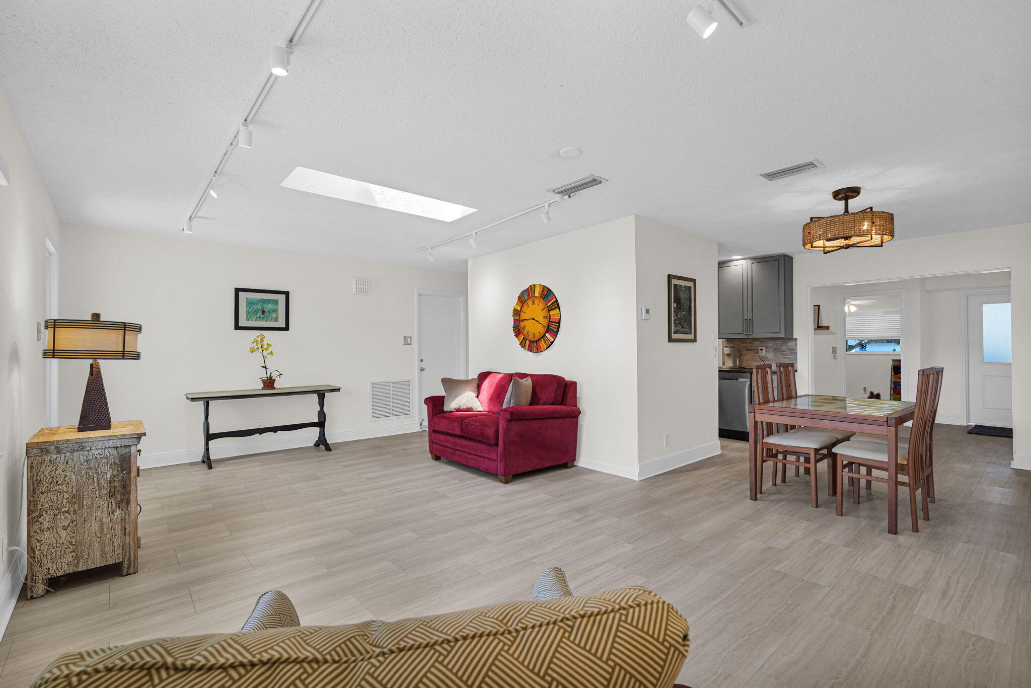 PARADISE GARDENS SEC 4 - Residential