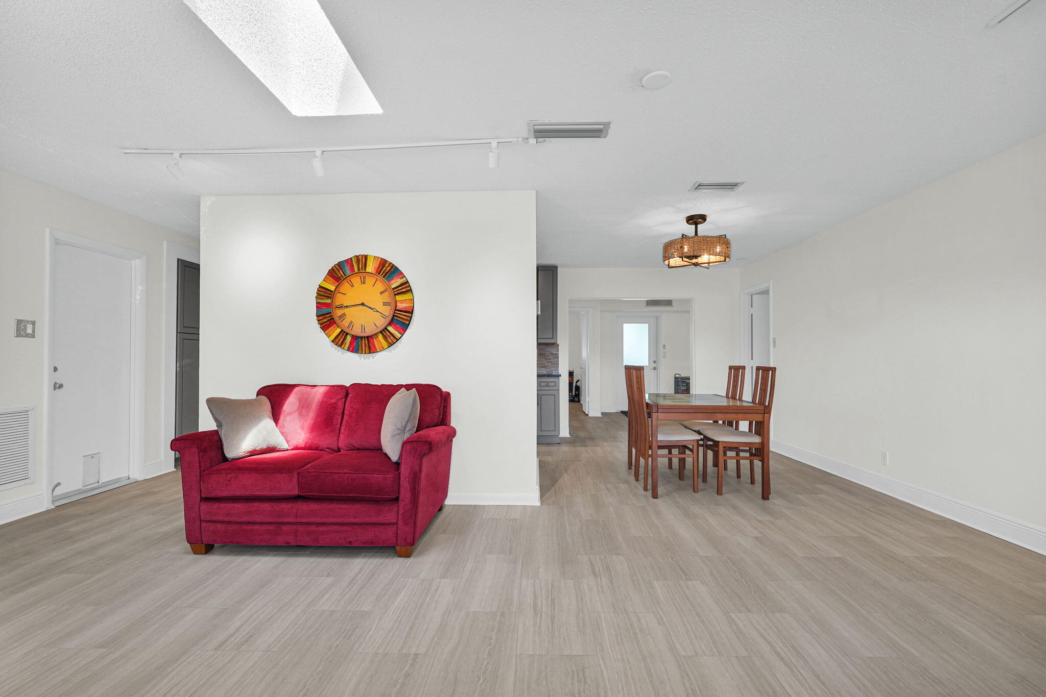 PARADISE GARDENS SEC 4 - Residential
