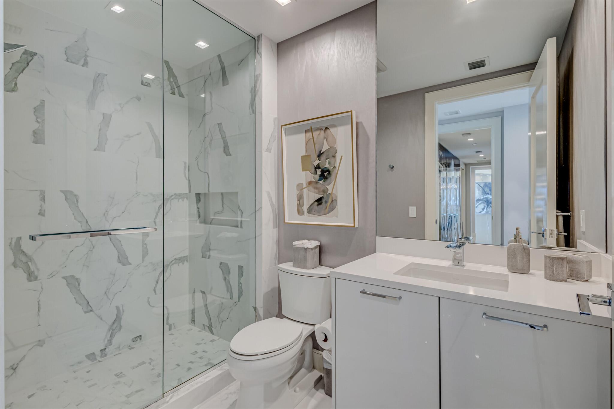 VISTABLUE SINGER ISLAND CONDO - Residential