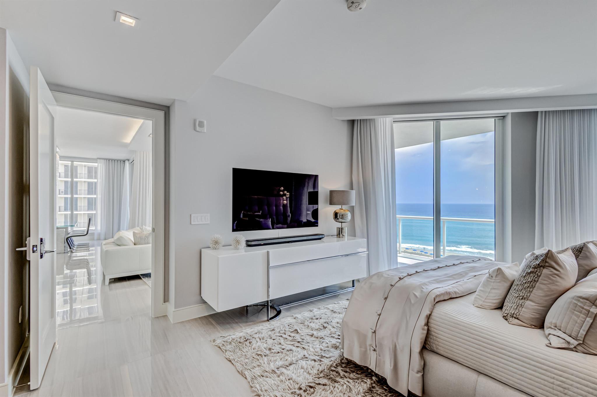 VISTABLUE SINGER ISLAND CONDO - Residential