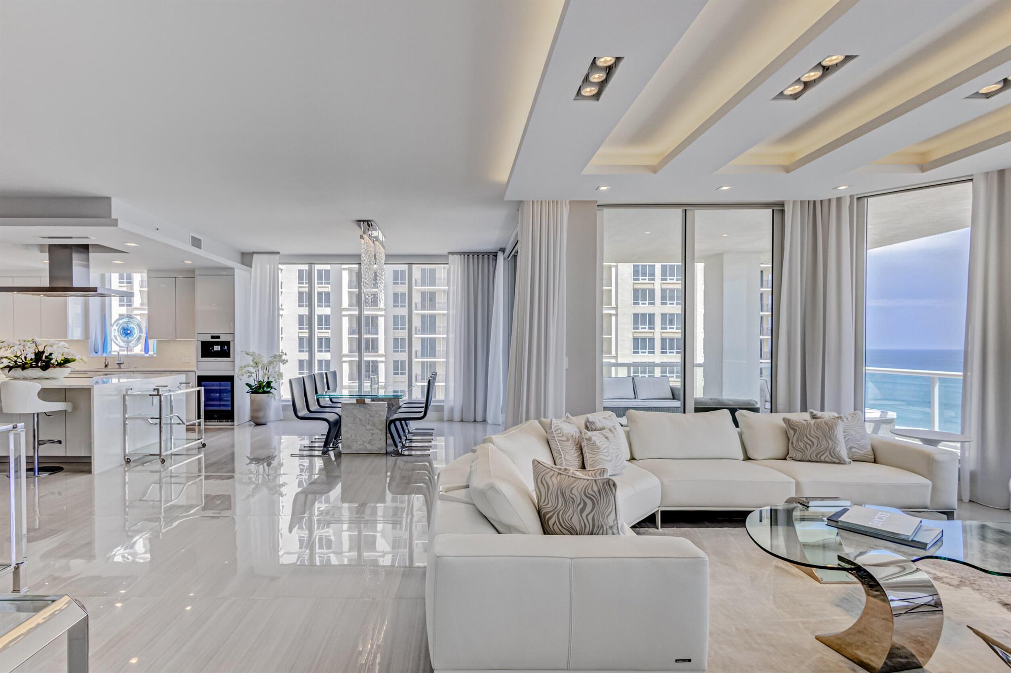 VISTABLUE SINGER ISLAND CONDO - Residential