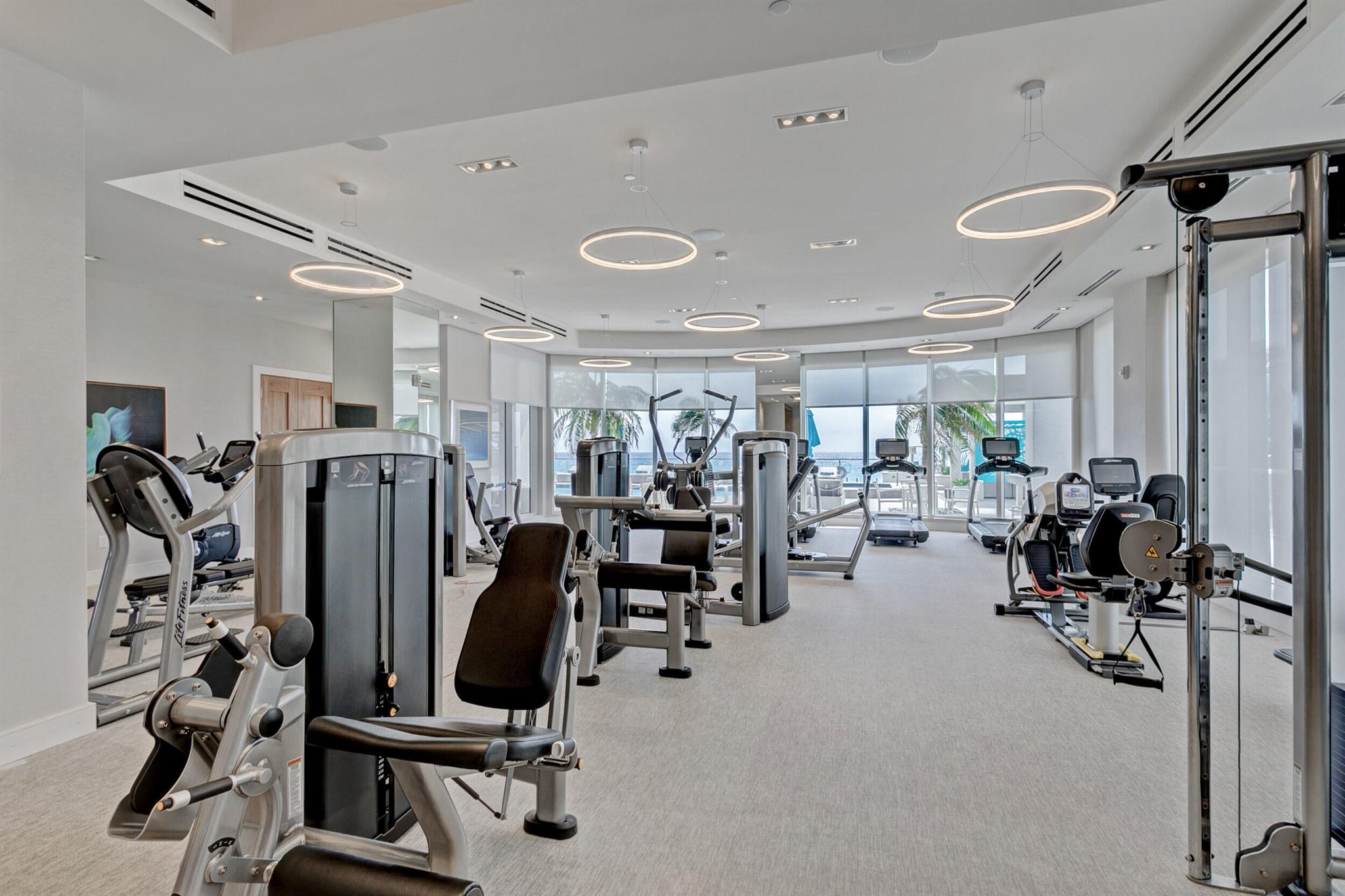 VISTABLUE SINGER ISLAND CONDO - Residential