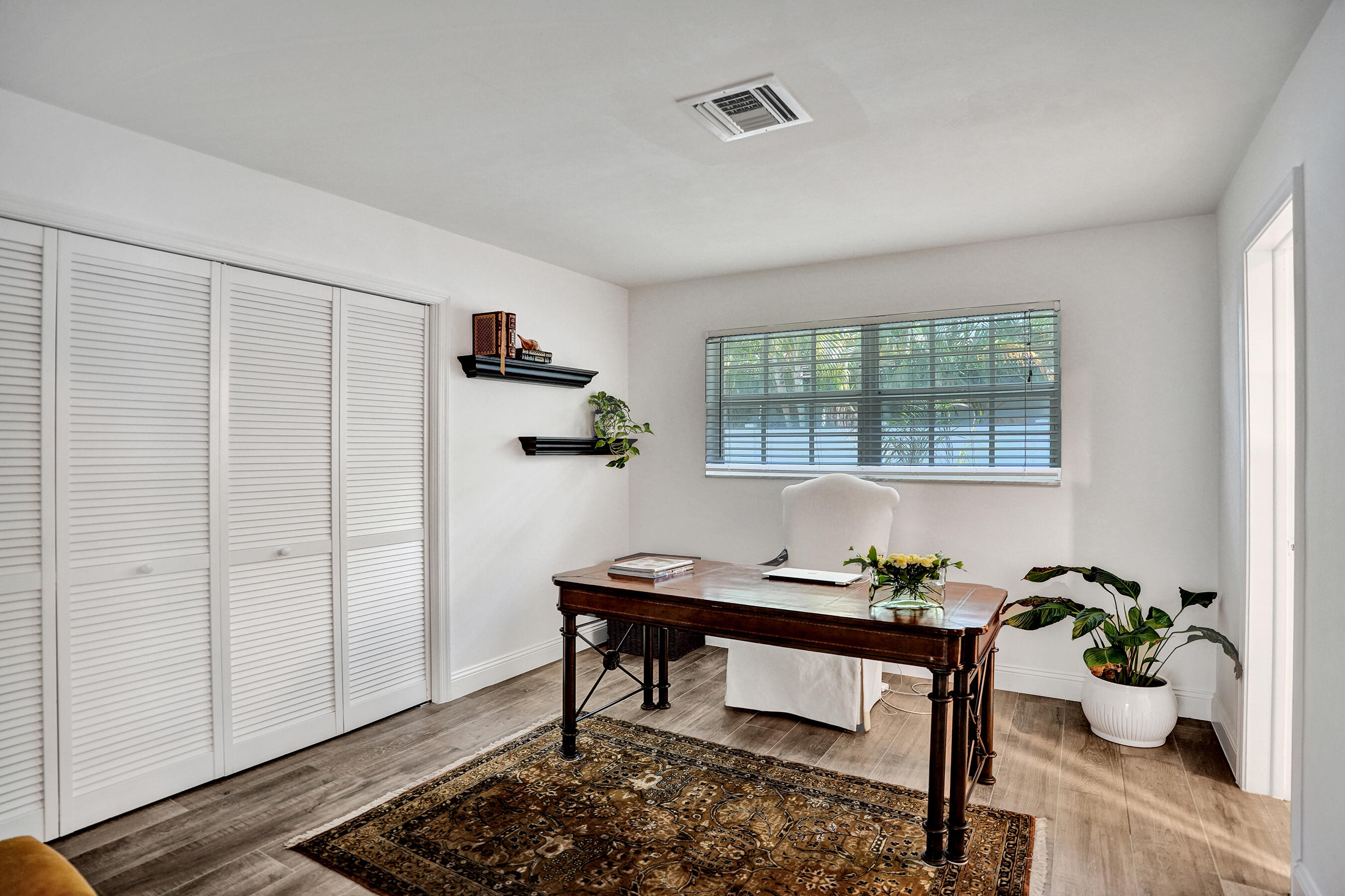 CORAL RIDGE COUNTRY CLUB - Residential