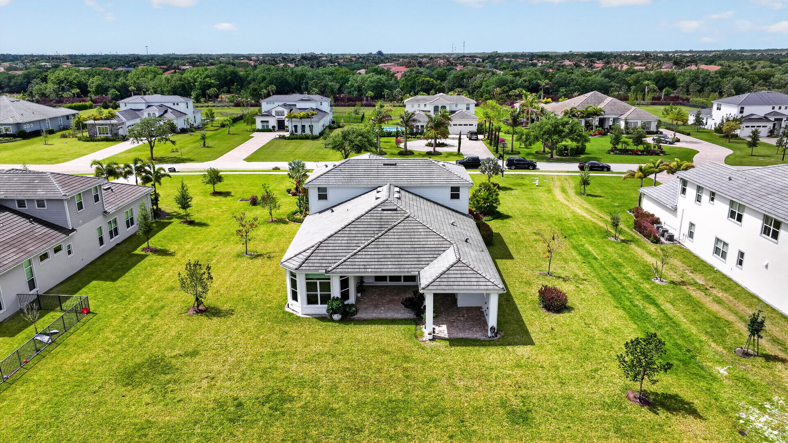 BRIDGEWATER PRESERVE - Residential