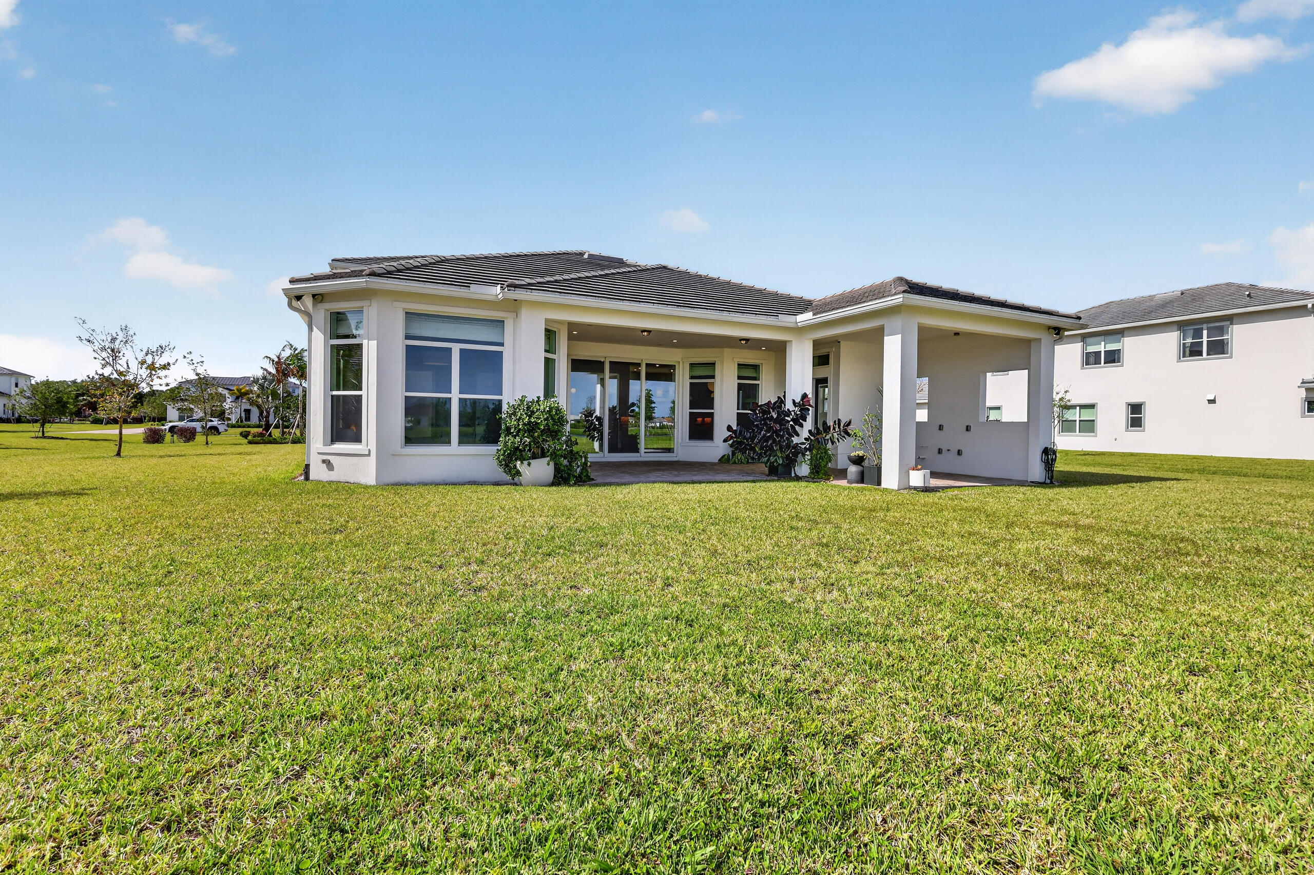 BRIDGEWATER PRESERVE - Residential