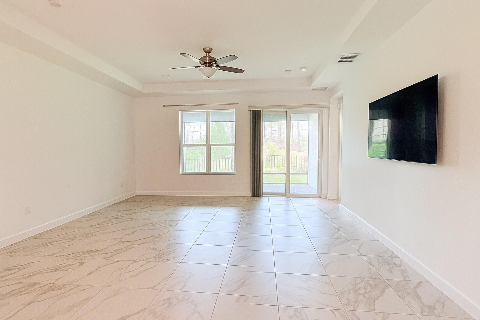 SOUTHERN GROVE PARCEL 28 REPLAT - Residential