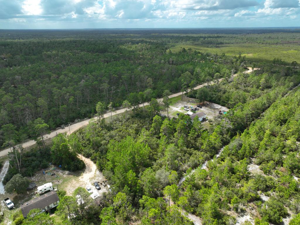 INTERLACHEN LAKES ESTATES - Land