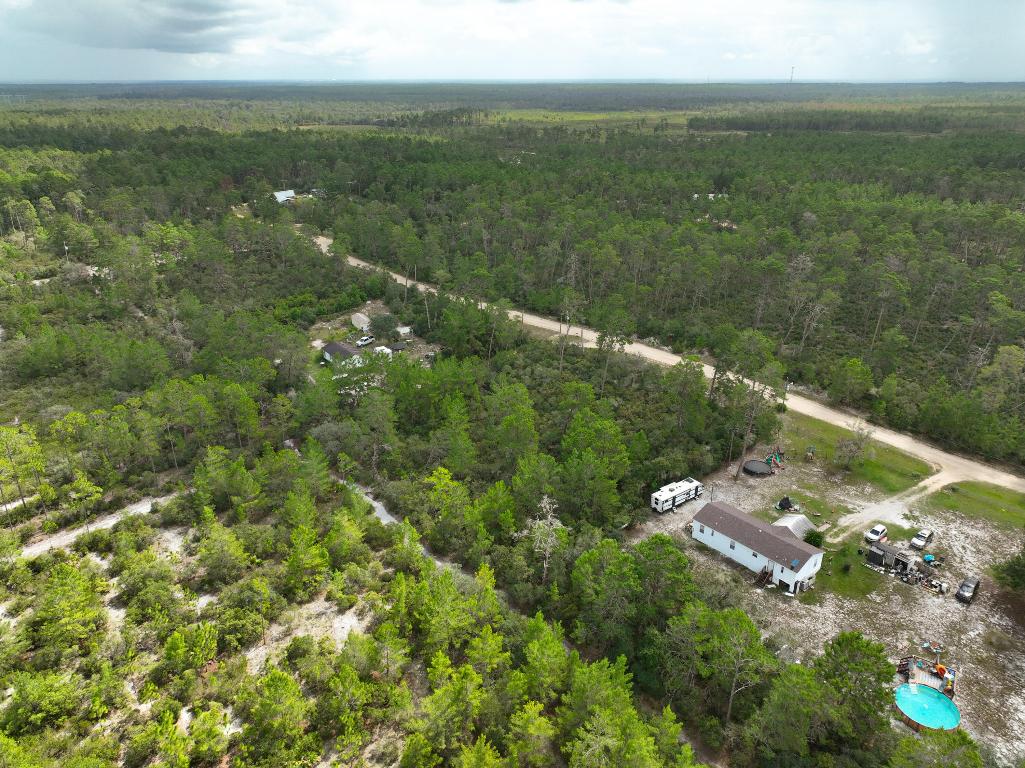 INTERLACHEN LAKES ESTATES - Land