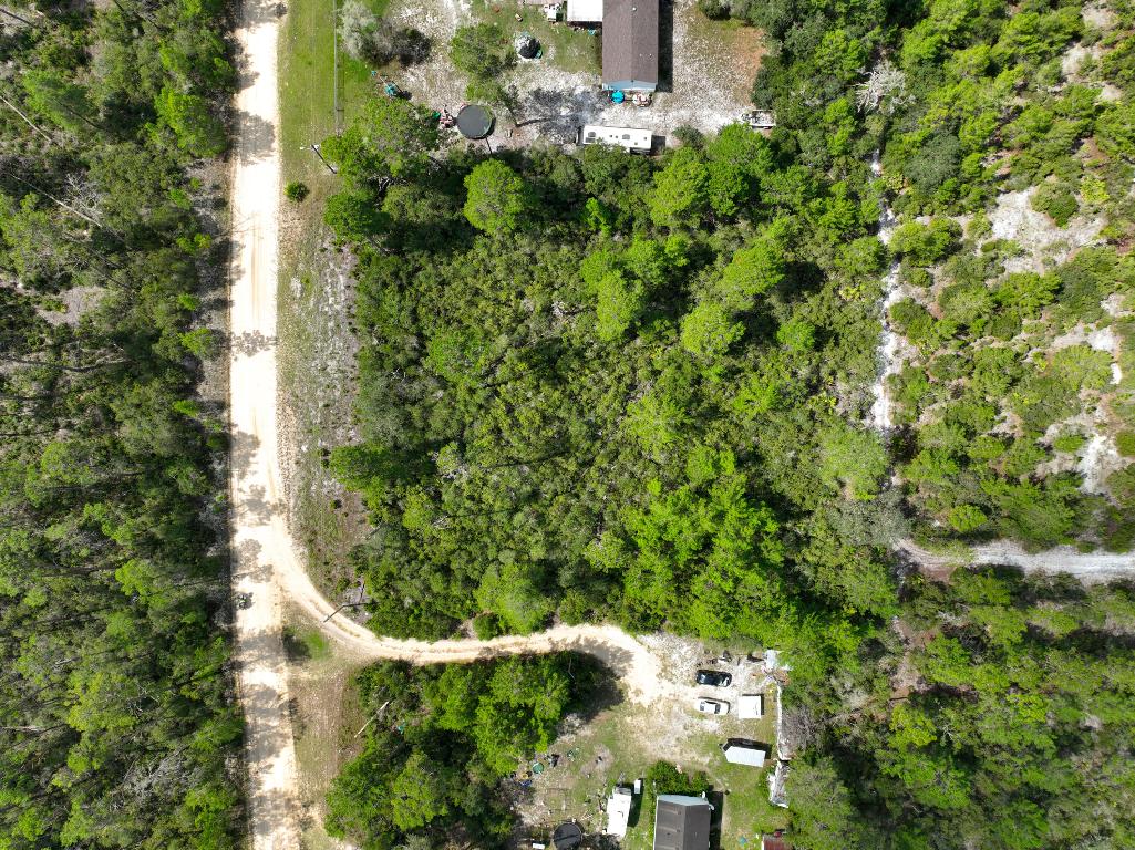INTERLACHEN LAKES ESTATES - Land