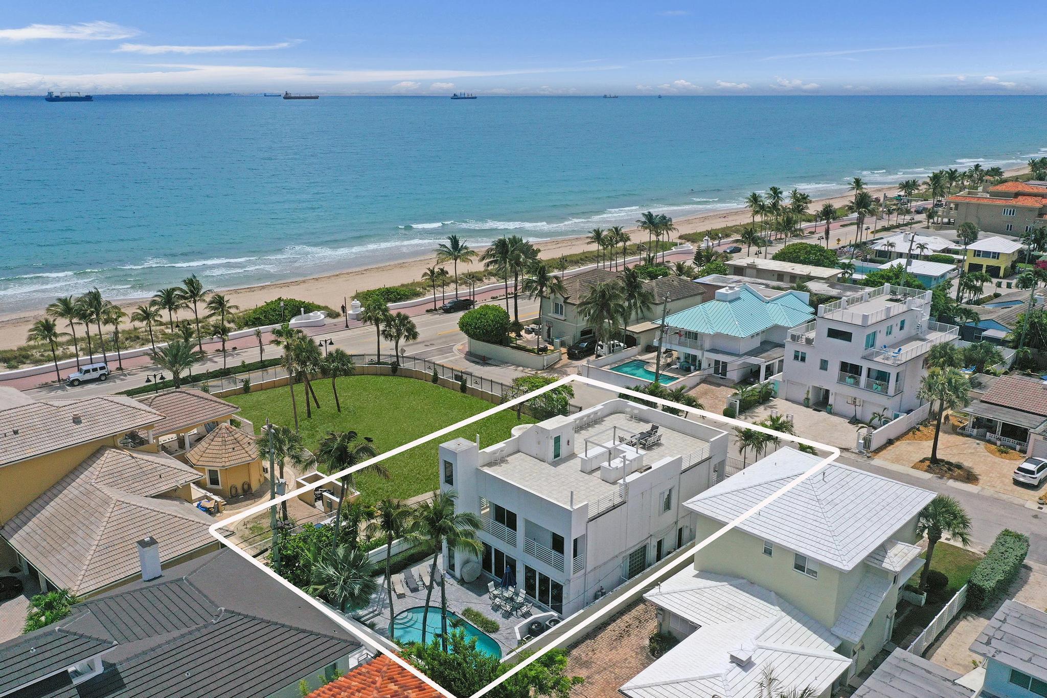 LAS OLAS BY THE SEA EXT - Residential
