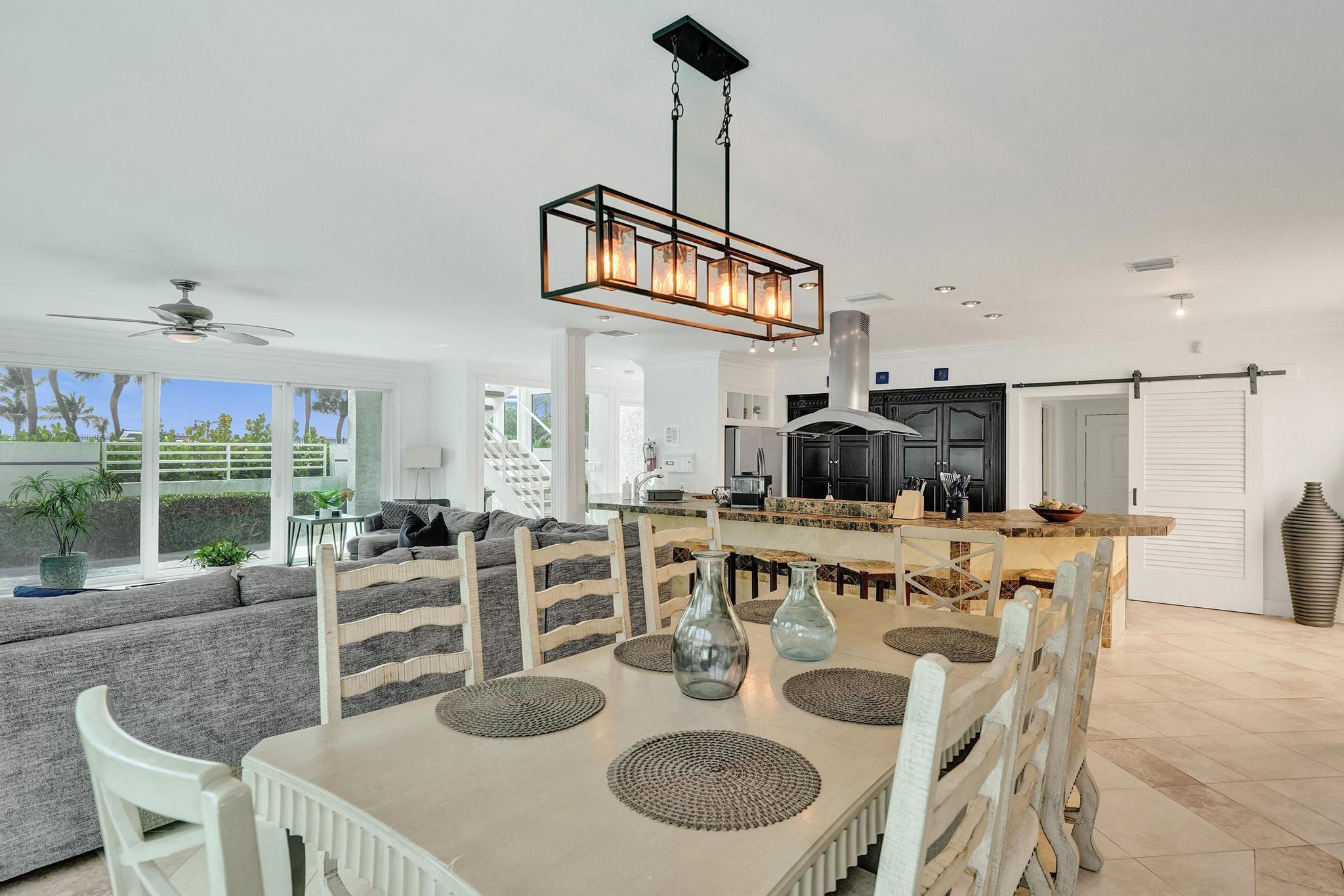 LAS OLAS BY THE SEA EXT - Residential