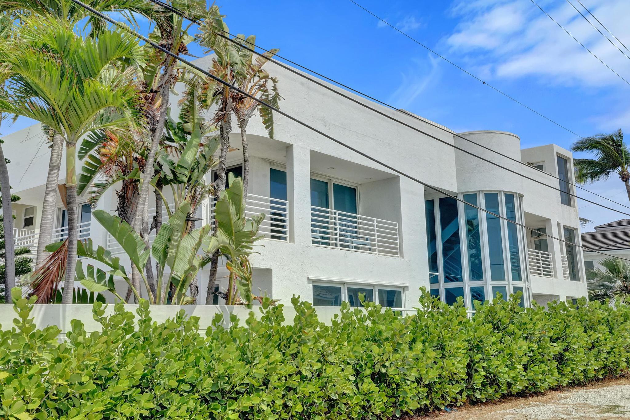 LAS OLAS BY THE SEA EXT - Residential