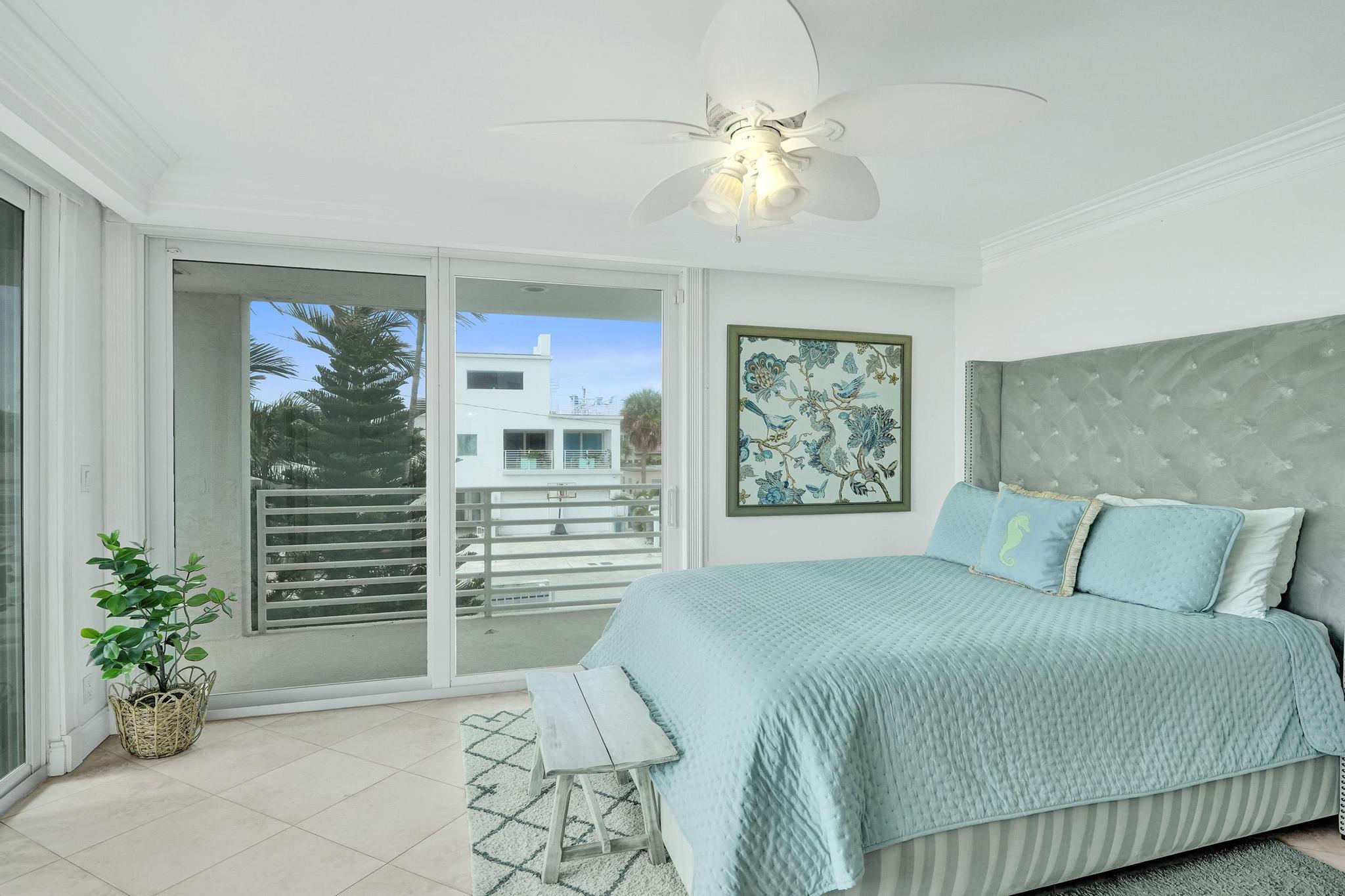 LAS OLAS BY THE SEA EXT - Residential