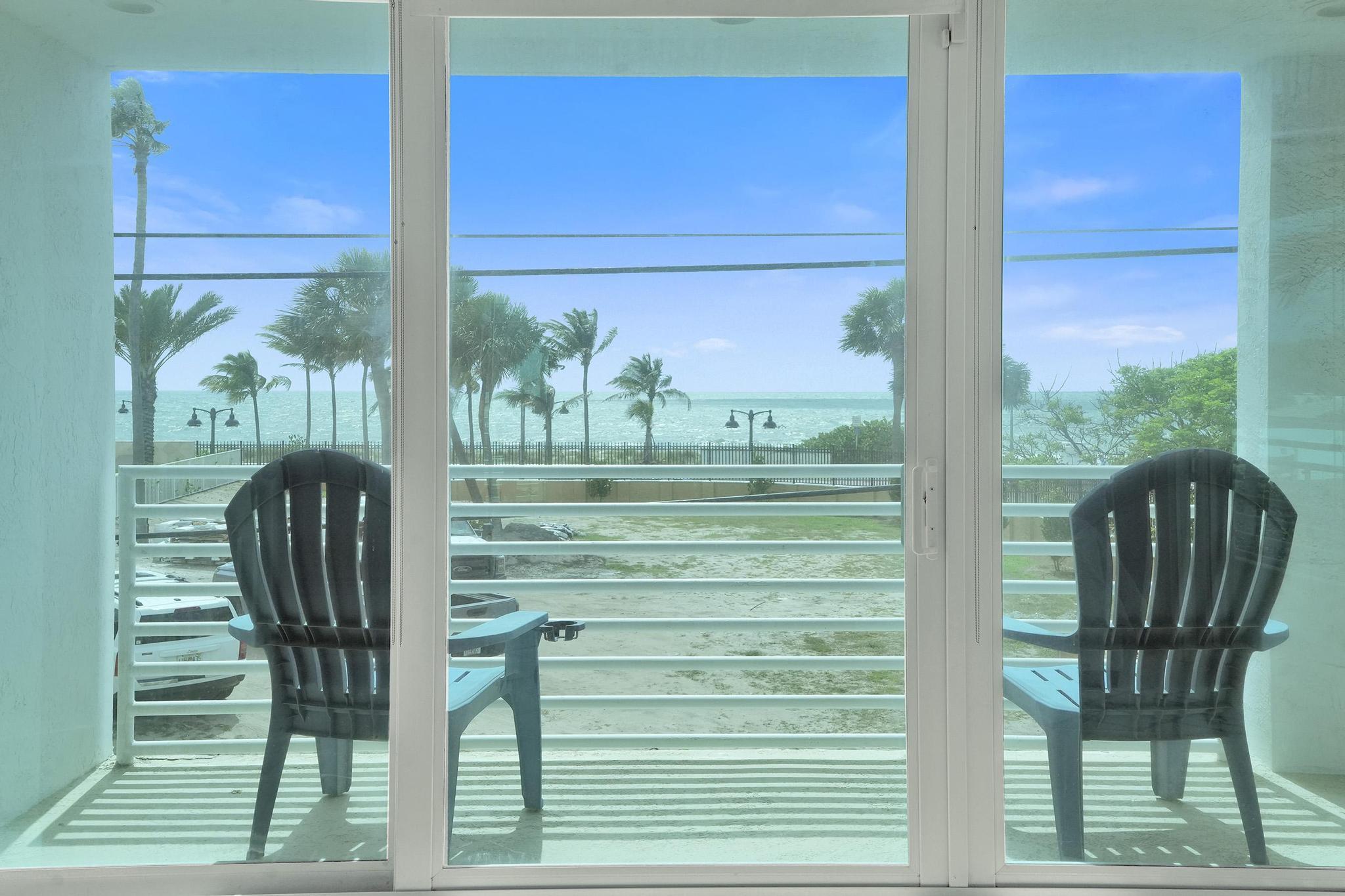 LAS OLAS BY THE SEA EXT - Residential