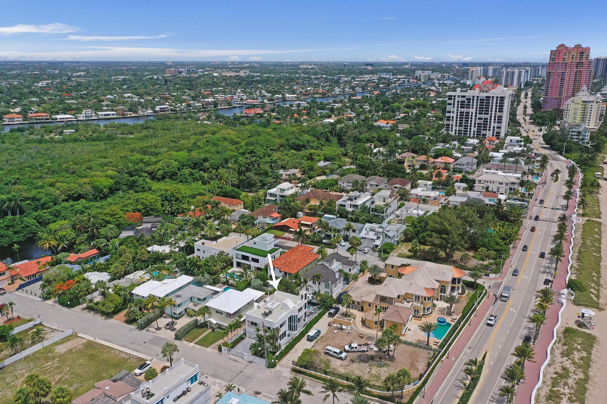 LAS OLAS BY THE SEA EXT - Residential