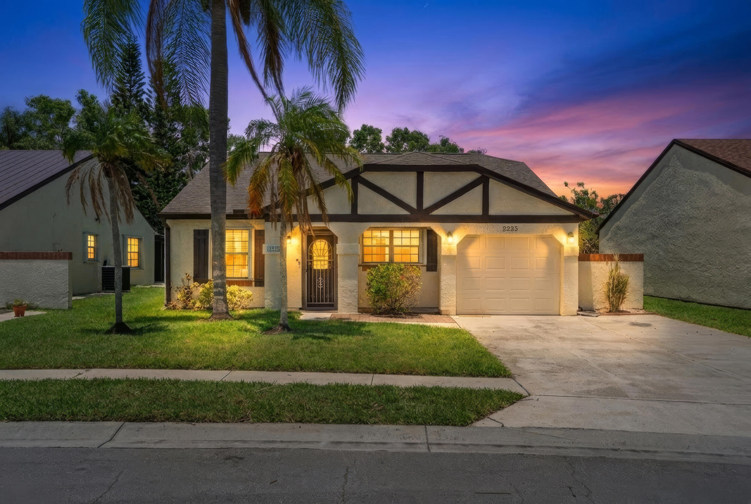 PORT ST LUCIE SECTION 53 1ST REPLAT - Residential