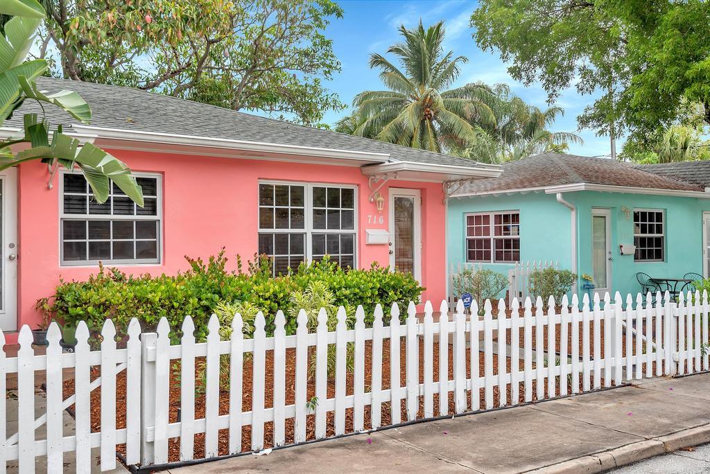 LAKE WORTH TOWN OF - Residential Income