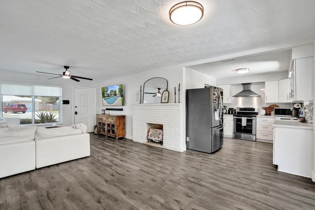 RIVERLAND VILLAGE SEC 1-REPLAT - Residential Lease