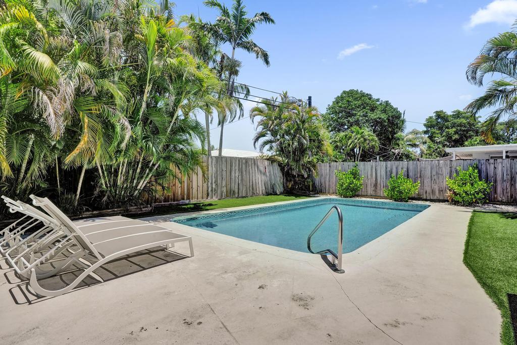 RIVERLAND VILLAGE SEC 1-REPLAT - Residential Lease