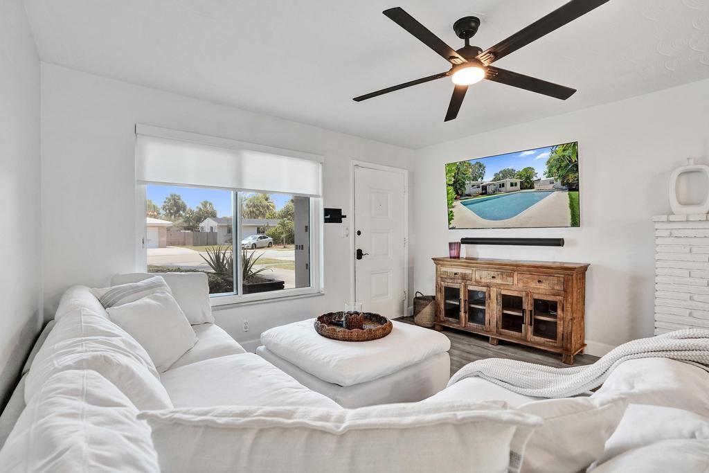 RIVERLAND VILLAGE SEC 1-REPLAT - Residential Lease