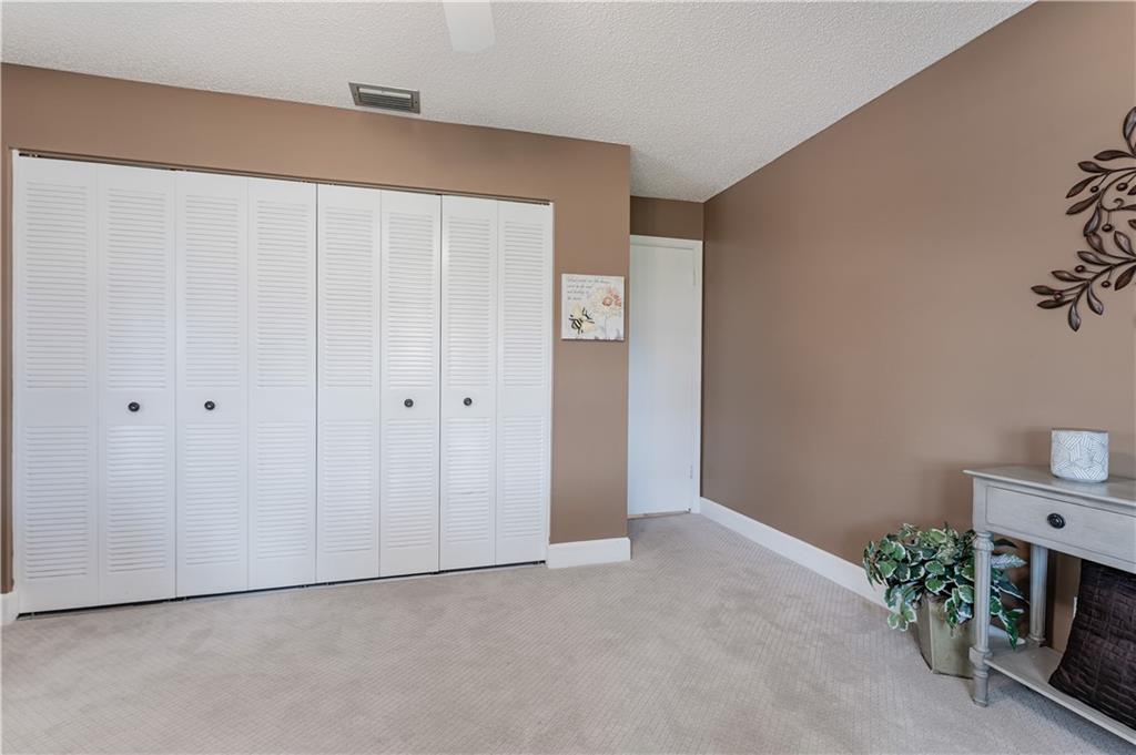 Lauderdale West Sec 4 88- - Residential