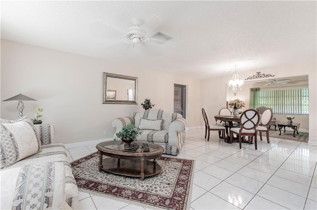 Lauderdale West Sec 4 88- - Residential