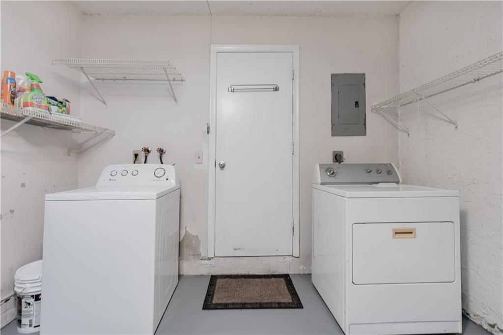 Lauderdale West Sec 4 88- - Residential