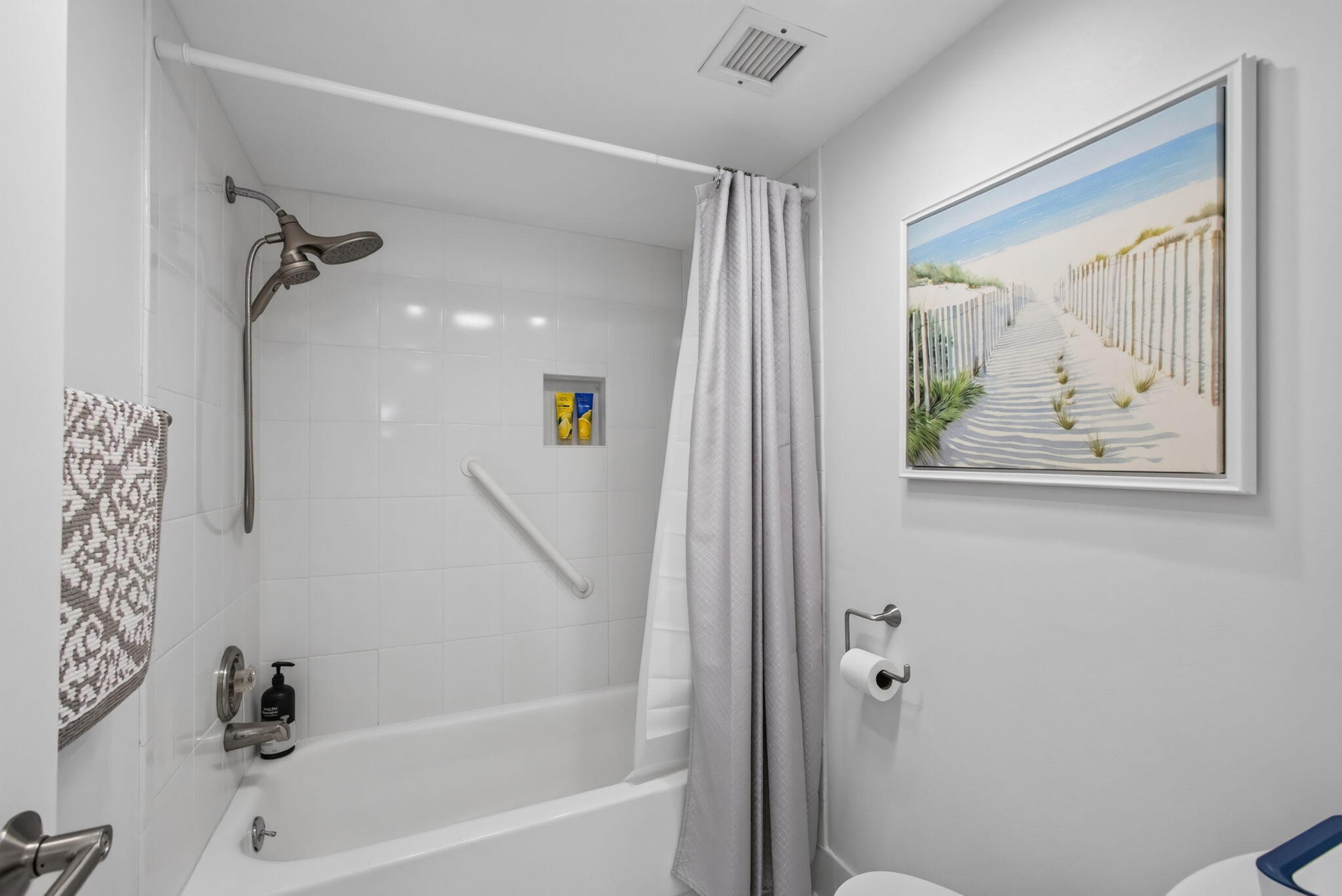 LAKE HARBOUR TOWERS CONDO - Residential
