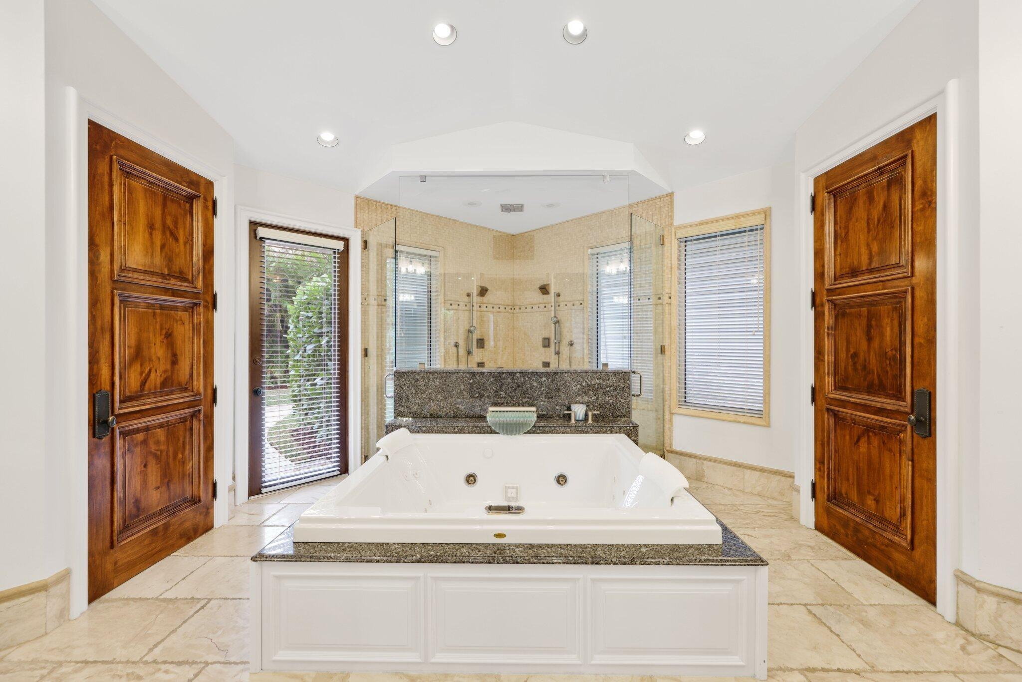 BERMUDA RUN - Residential