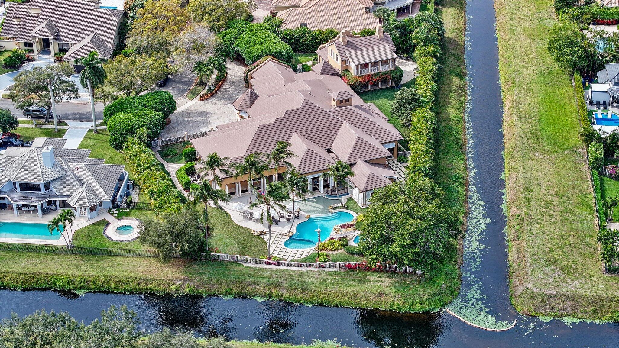 BERMUDA RUN - Residential