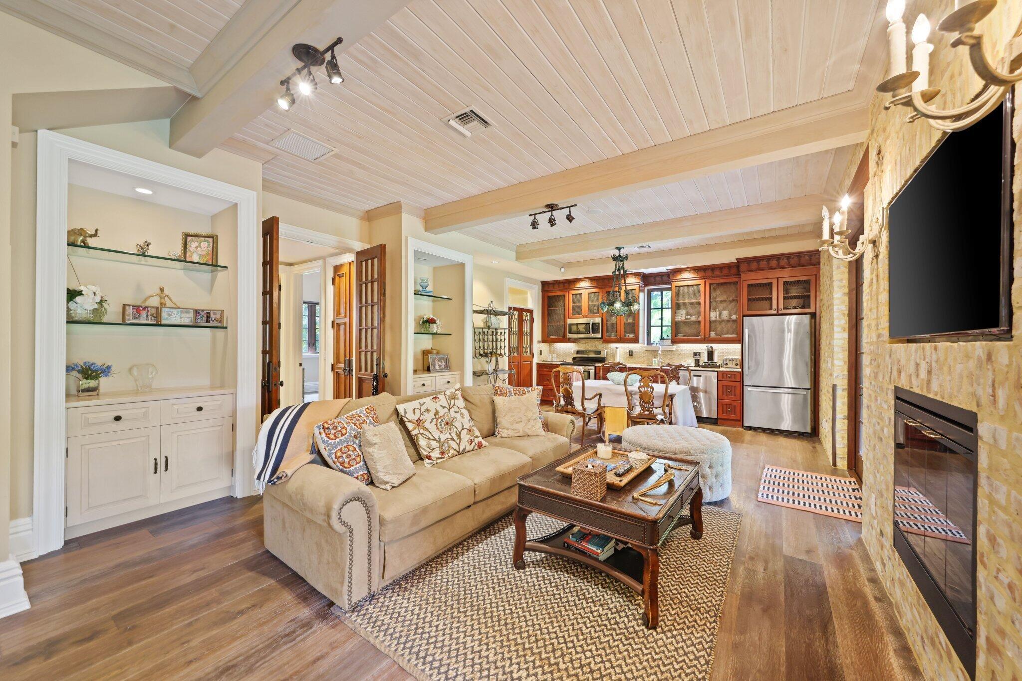 BERMUDA RUN - Residential