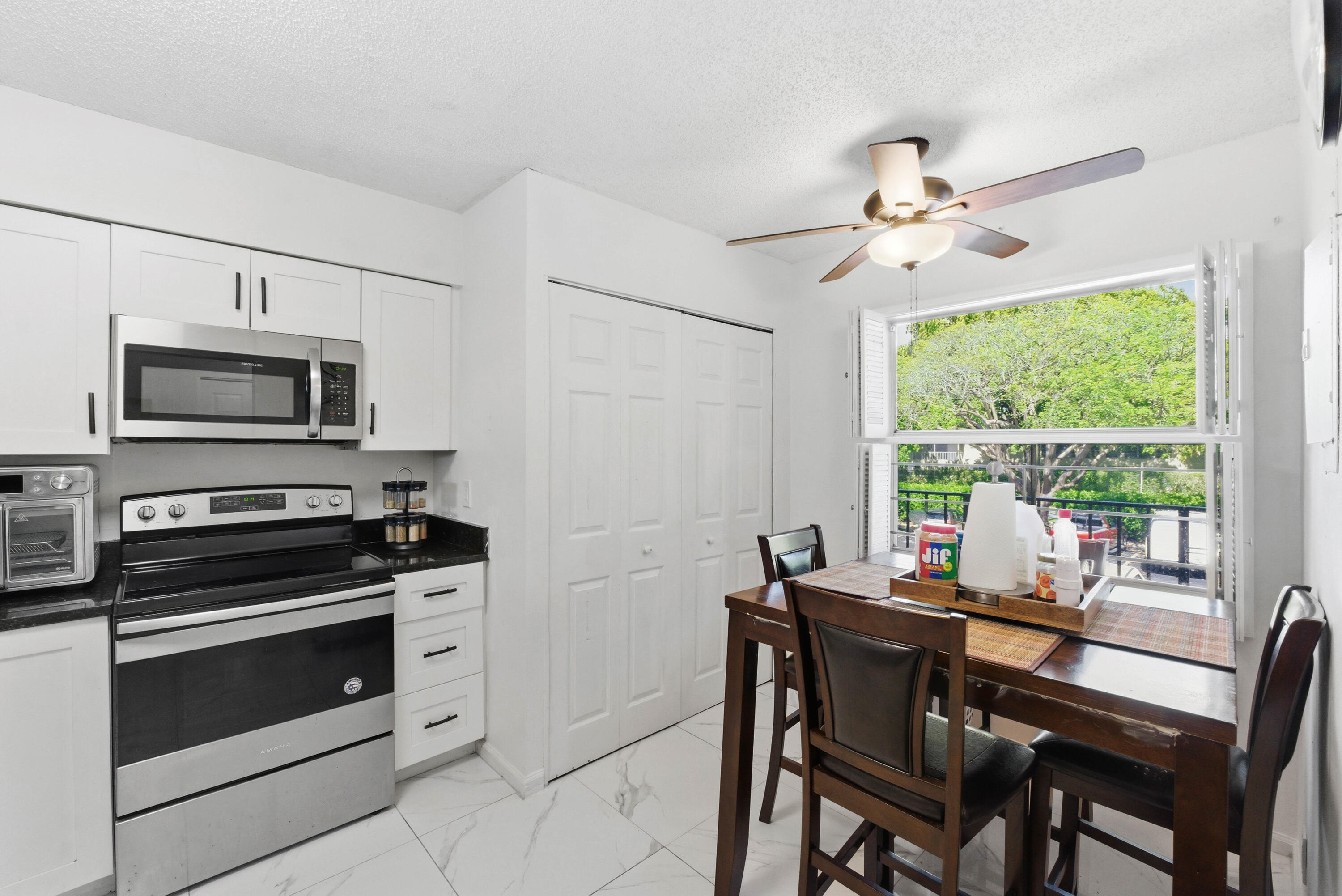 PALM LAKES CONDO - Residential