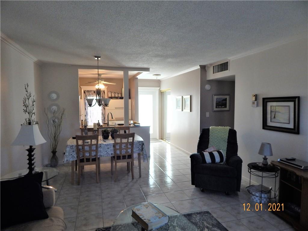 LAUDERHILL EAST - Residential