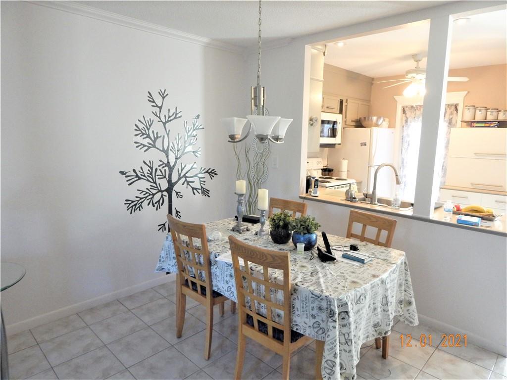 LAUDERHILL EAST - Residential