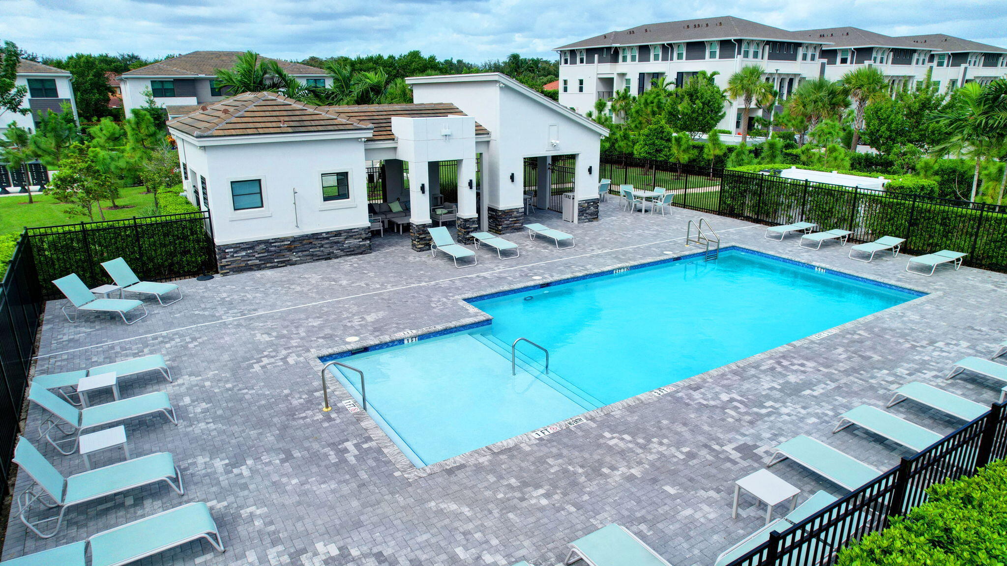 POLO LEGACY MXPD - Residential