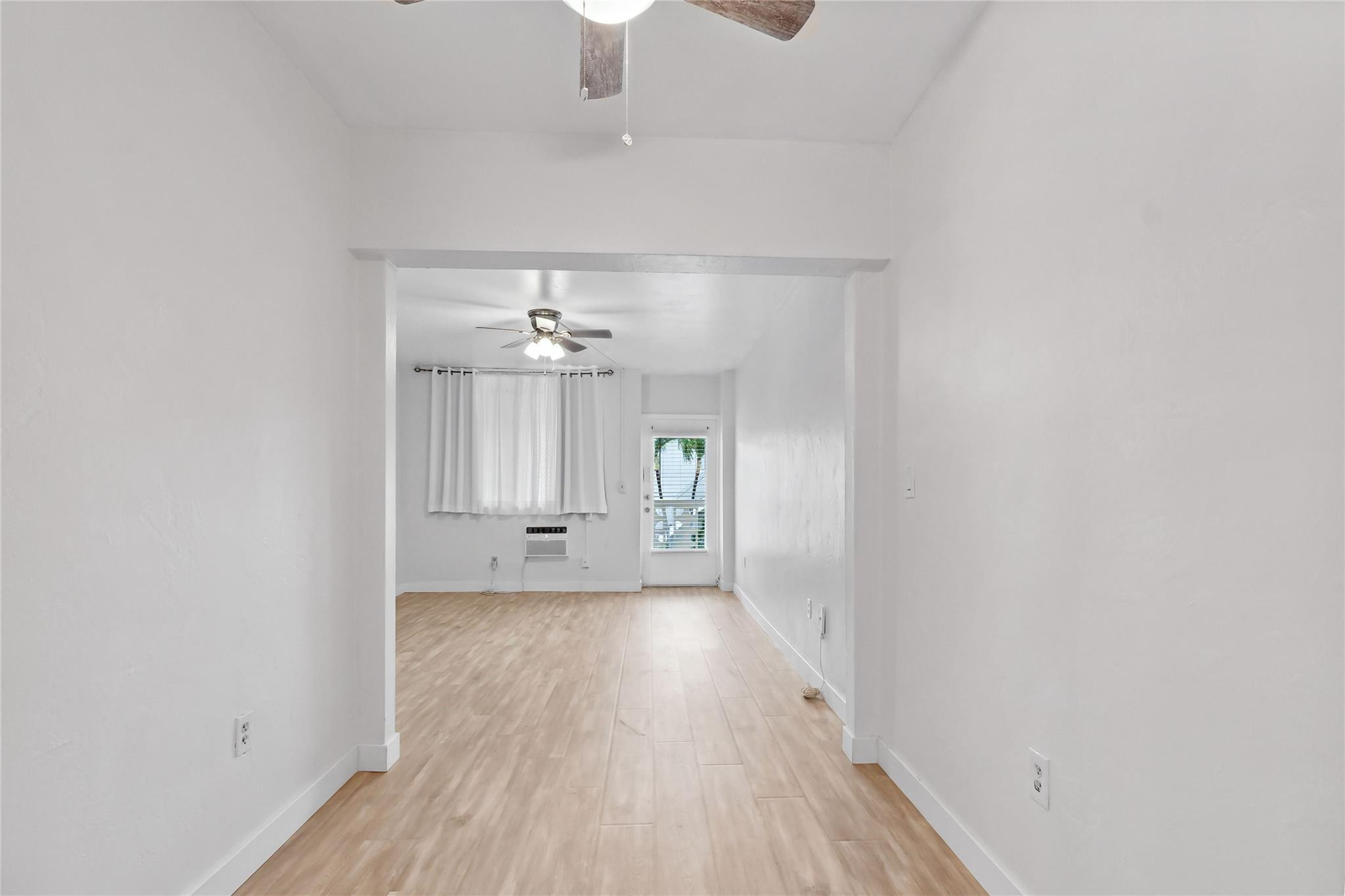 900 EUCLID AVE INC CONDO - Residential Lease