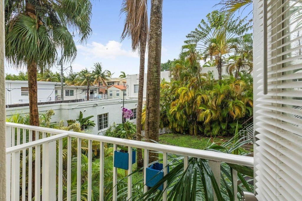 900 EUCLID AVE INC CONDO - Residential Lease