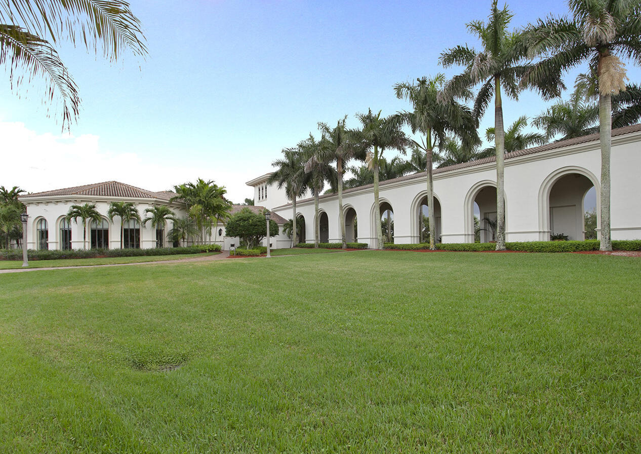 OLYMPIA 2 - Residential Lease