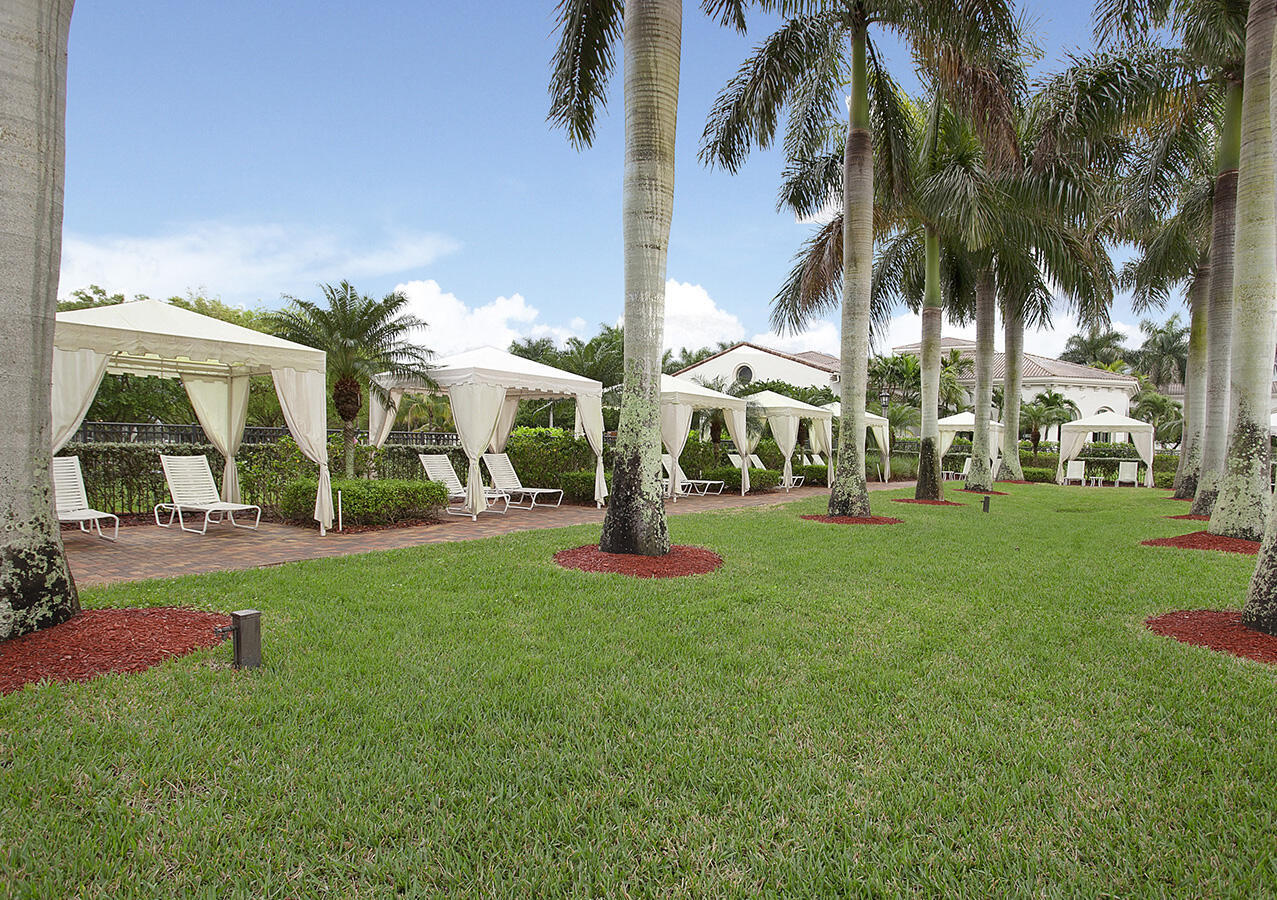 OLYMPIA 2 - Residential Lease