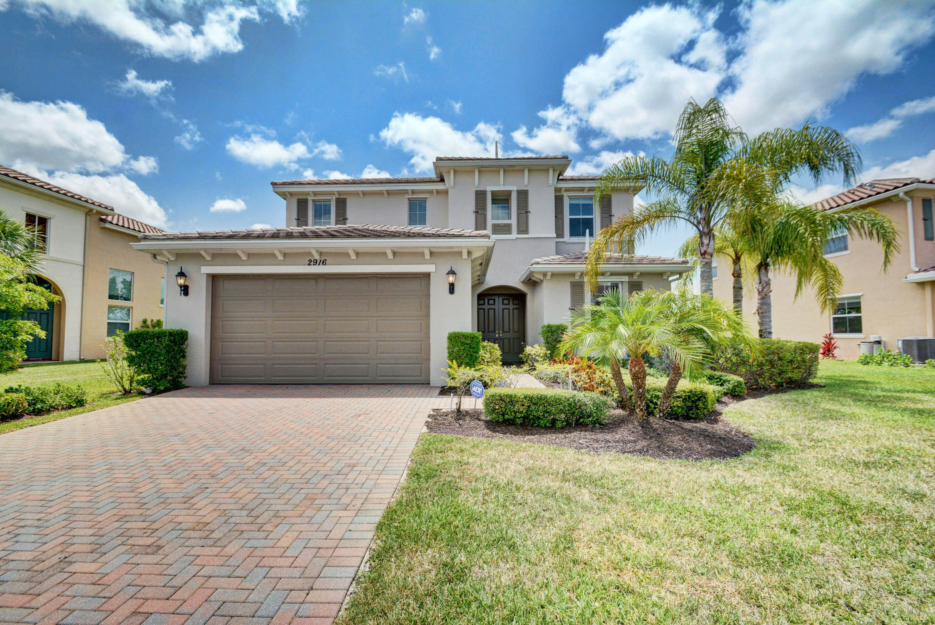 OLYMPIA 2 - Residential Lease