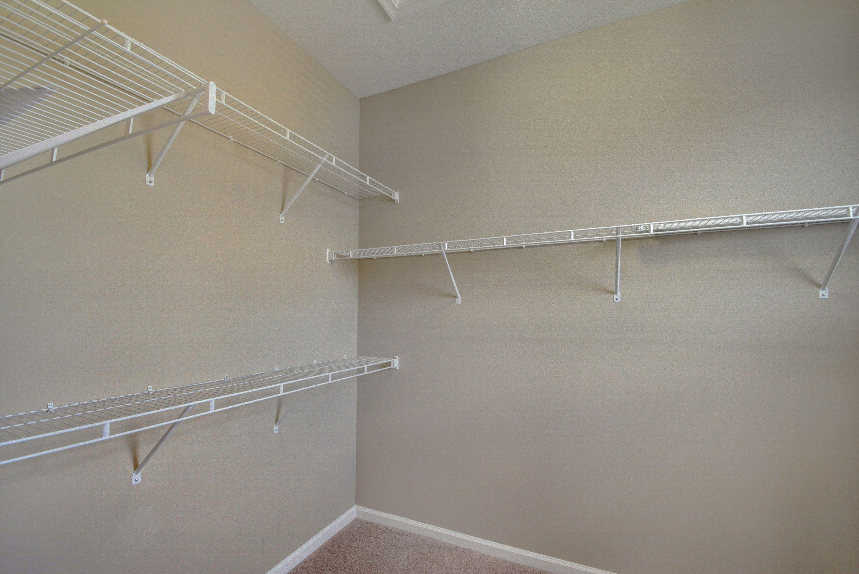 OLYMPIA 2 - Residential Lease