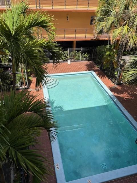 MALKY CONDO - Residential Lease