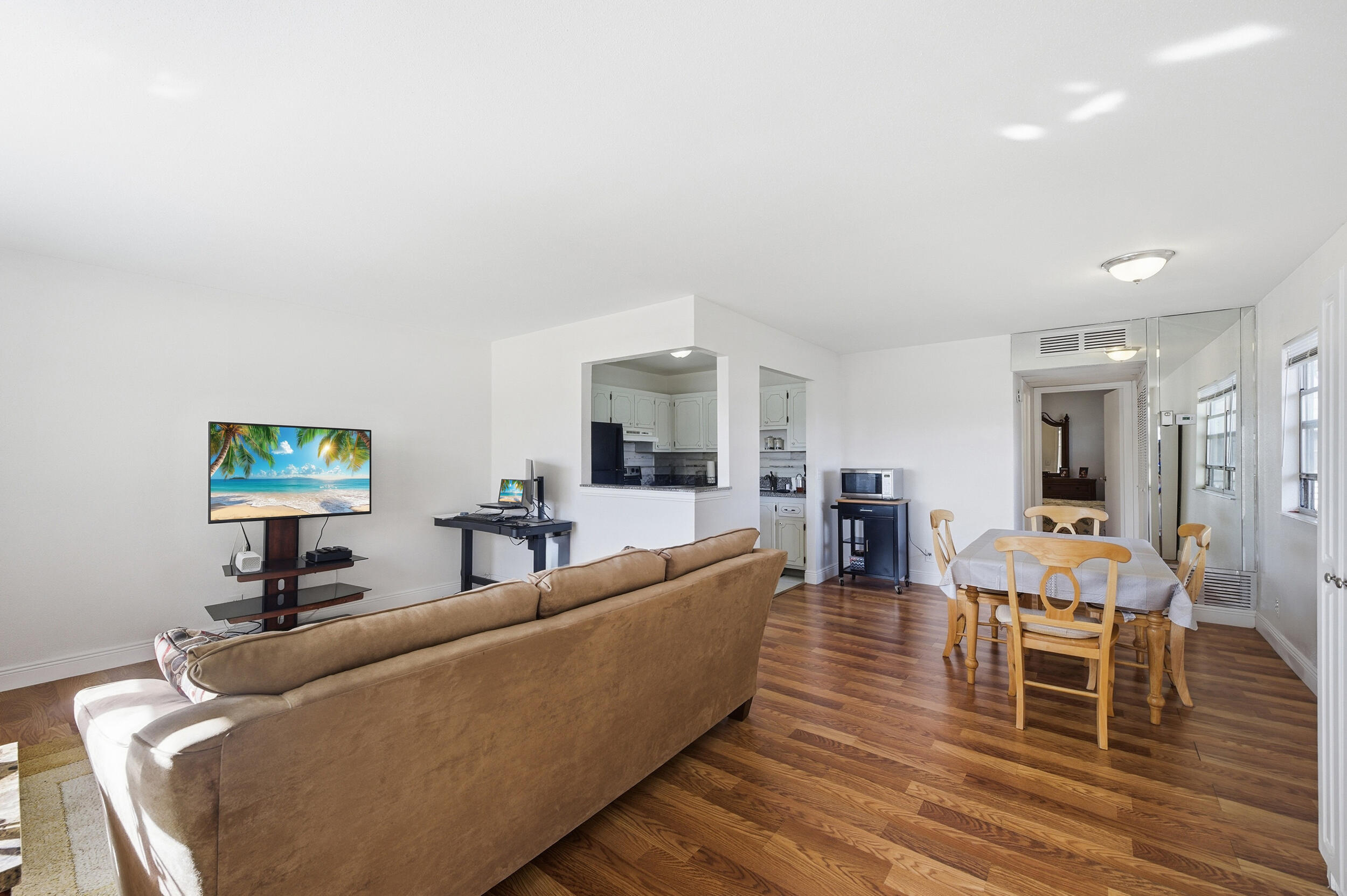 KINGS POINT MONACO CONDOS - Residential